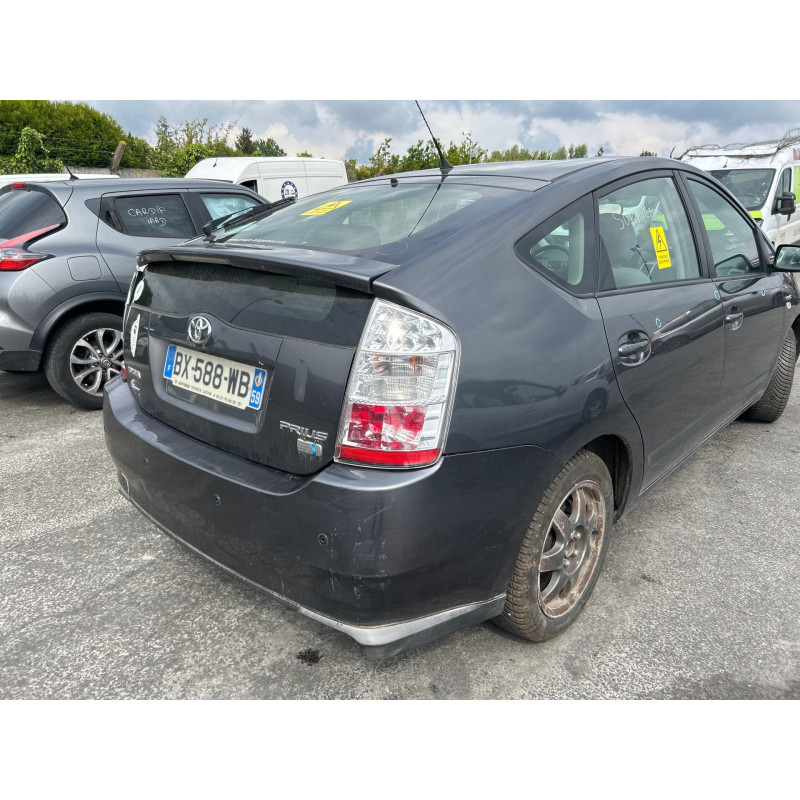 TOYOTA PRIUS 2 1.5i - 16V HYBRID Photo n°12
