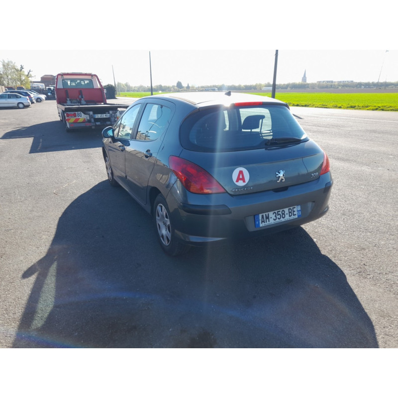 PEUGEOT 308 1 PHASE 1 1.6 HDI - 16V TURBO Photo n°3