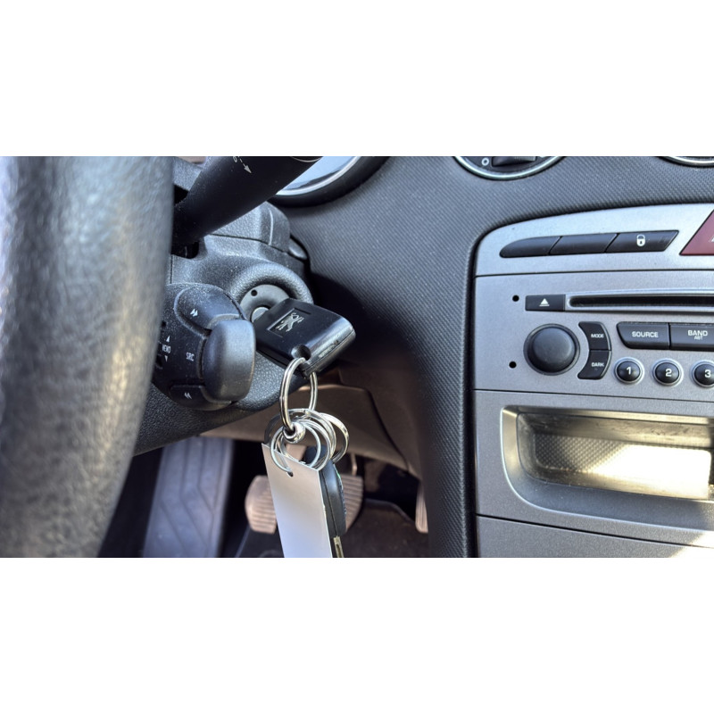 PEUGEOT 308 1 PHASE 1 1.6 HDI - 16V TURBO Photo n°6