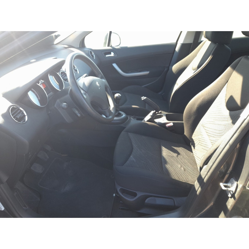PEUGEOT 308 1 PHASE 1 1.6 HDI - 16V TURBO Photo n°17