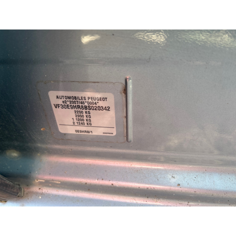 PEUGEOT 5008 1 PHASE 1 1.6 HDI - 8V TURBO Photo n°21
