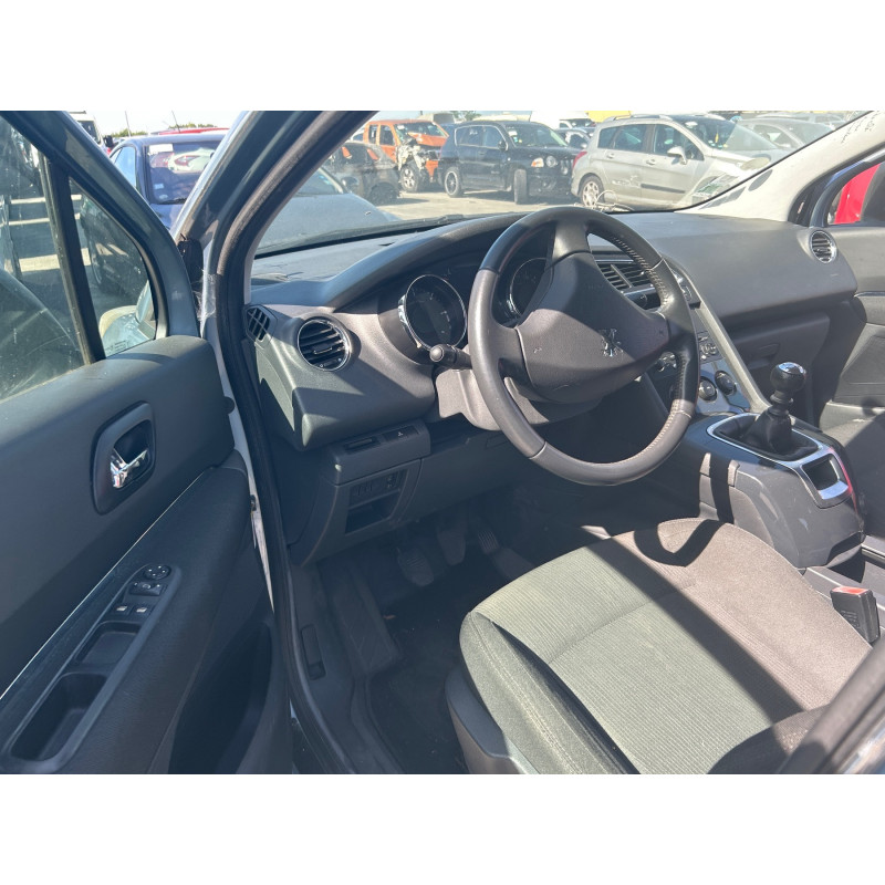 PEUGEOT 5008 1 PHASE 1 1.6 HDI - 8V TURBO Photo n°23