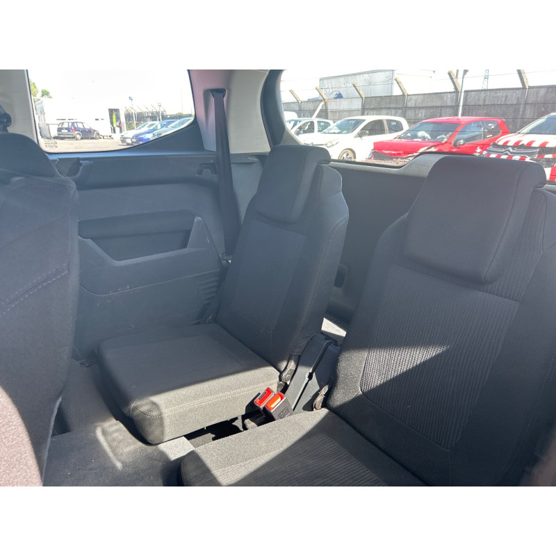 PEUGEOT 5008 1 PHASE 1 1.6 HDI - 8V TURBO Photo n°25