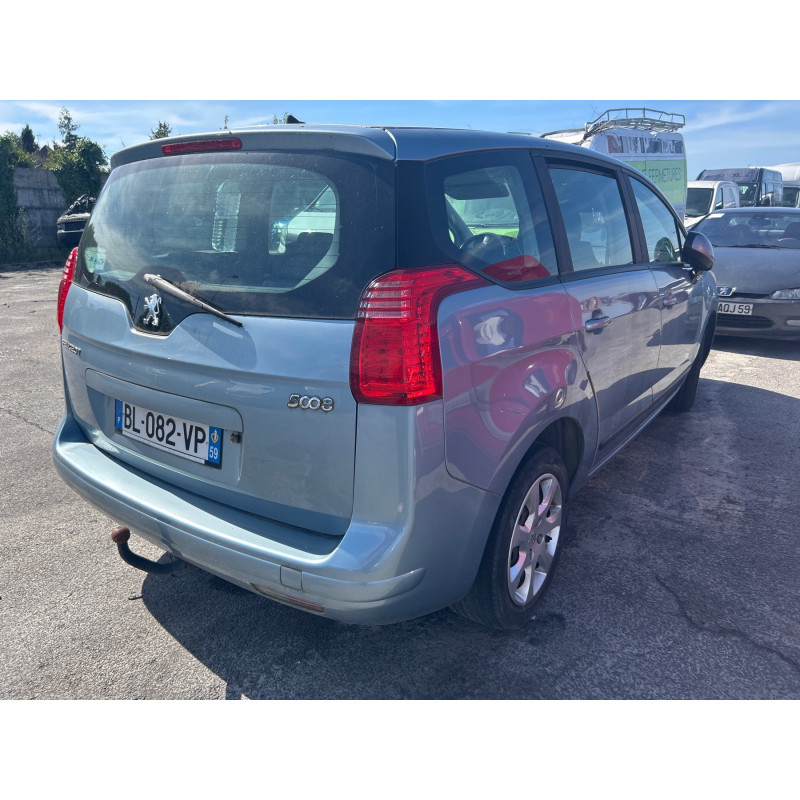 PEUGEOT 5008 1 PHASE 1 1.6 HDI - 8V TURBO Photo n°27