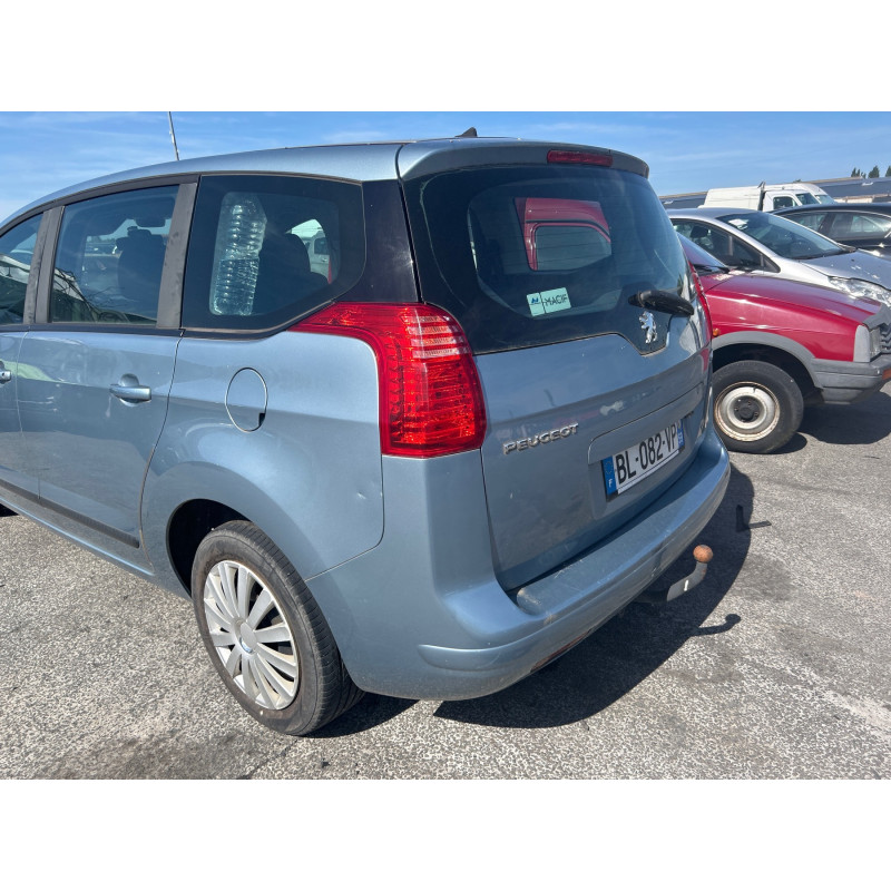 PEUGEOT 5008 1 PHASE 1 1.6 HDI - 8V TURBO Photo n°29