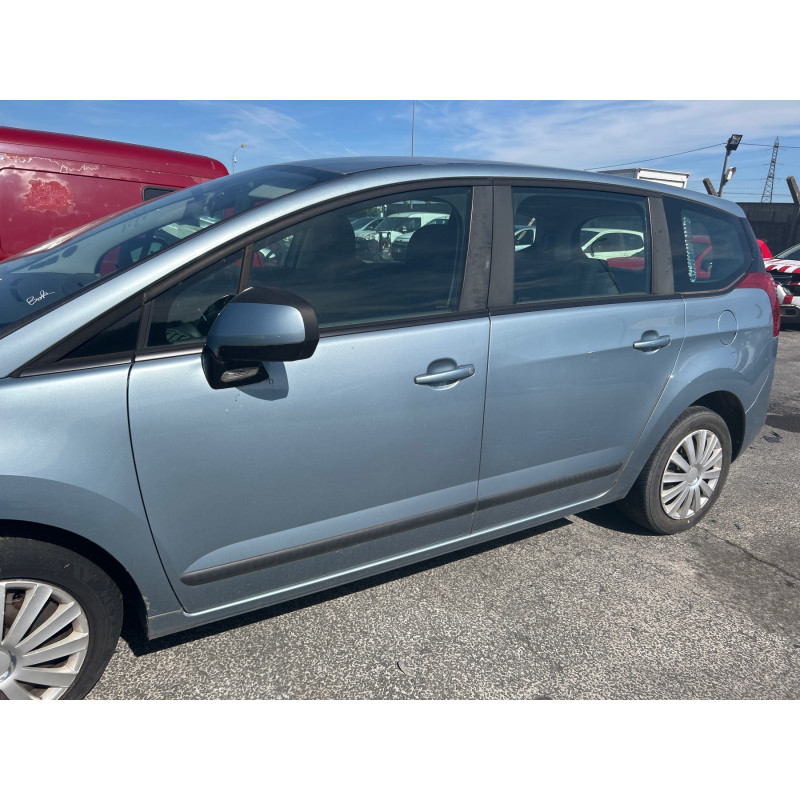 PEUGEOT 5008 1 PHASE 1 1.6 HDI - 8V TURBO Photo n°32