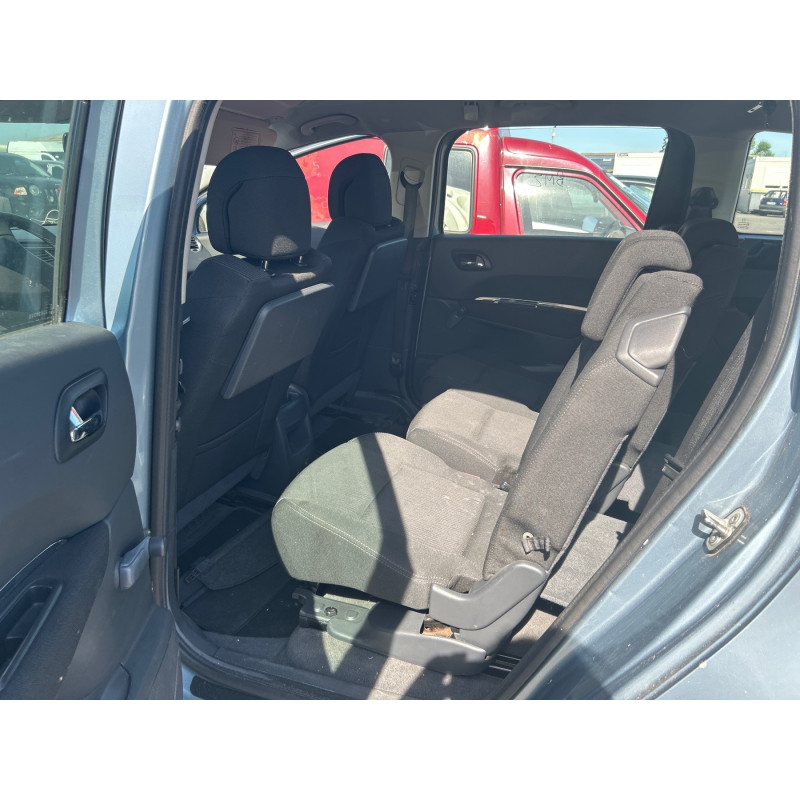 PEUGEOT 5008 1 PHASE 1 1.6 HDI - 8V TURBO Photo n°35