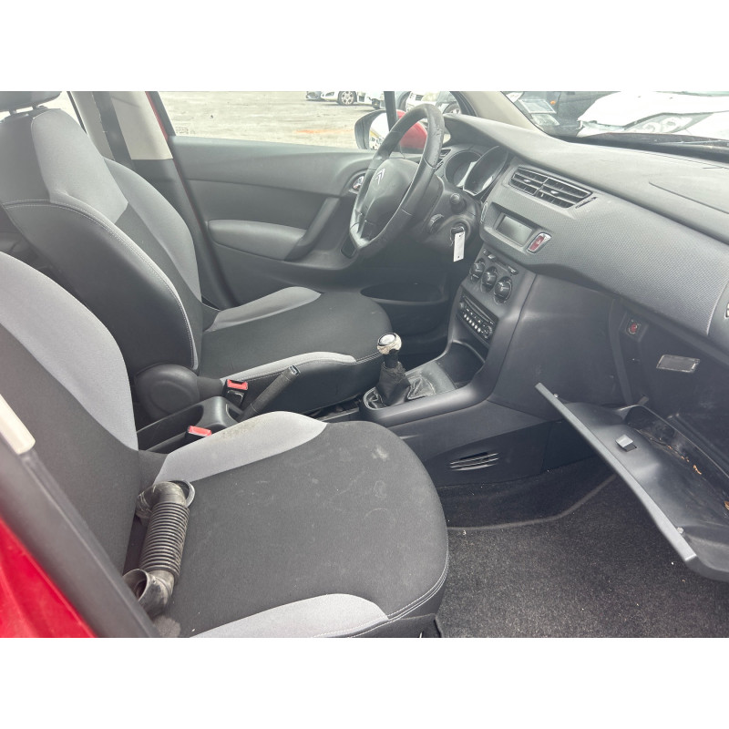 CITROEN C3 2 PHASE 1 1.1i - 8V Photo n°7