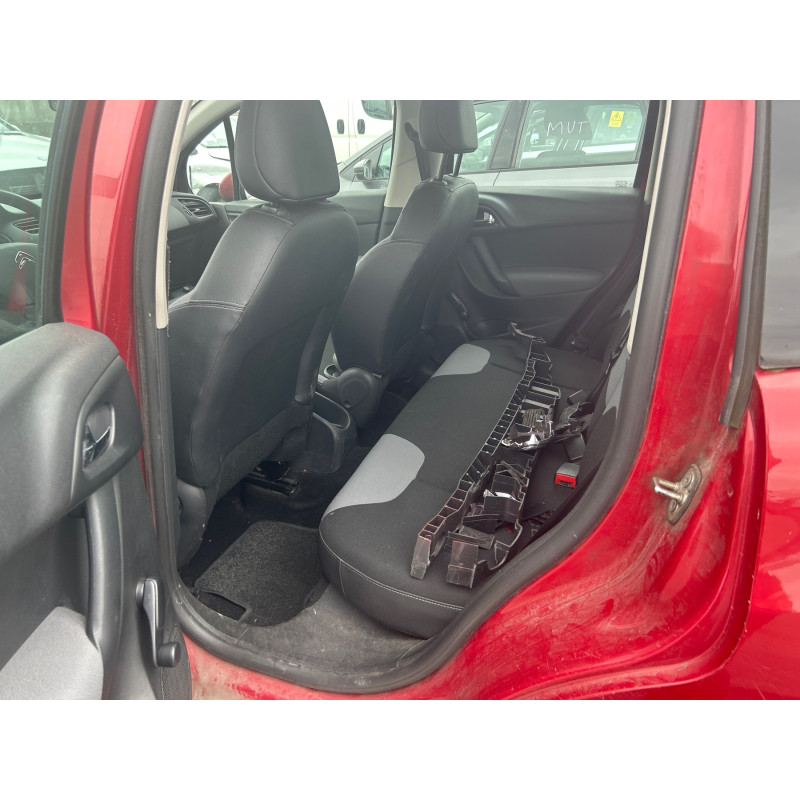 CITROEN C3 2 PHASE 1 1.1i - 8V Photo n°9
