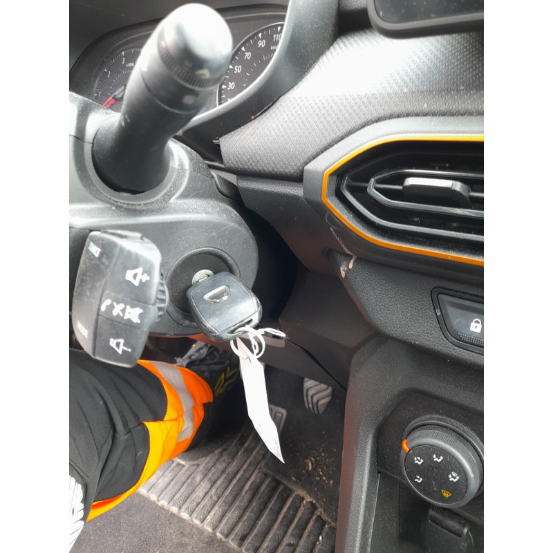 DACIA SANDERO 3 STEPWAY 1.0i - 12V TURBO TCE 90 Photo n°12