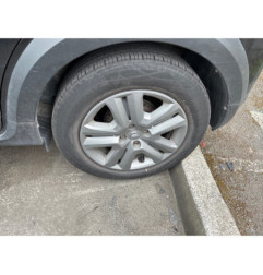 DACIA SANDERO 3 STEPWAY 1.0i - 12V TURBO TCE 90