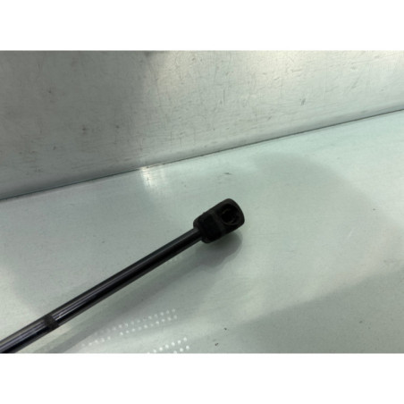 Verin de capot VOLKSWAGEN GOLF 7 Photo n°1