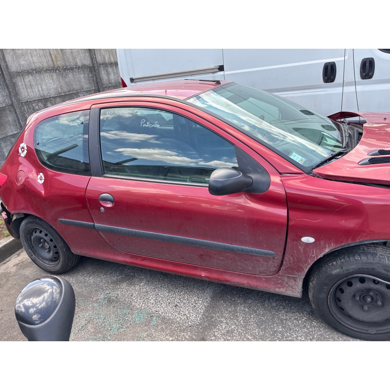 Pretensionneur de ceinture avant droit PEUGEOT 206 Photo n°19