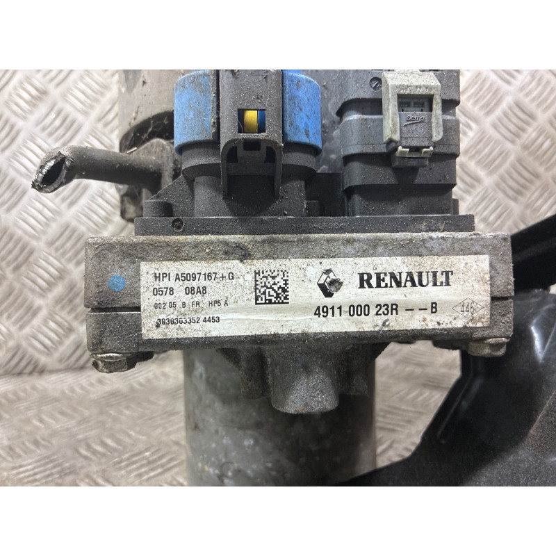 Pompe de direction RENAULT LAGUNA 3 Photo n°4