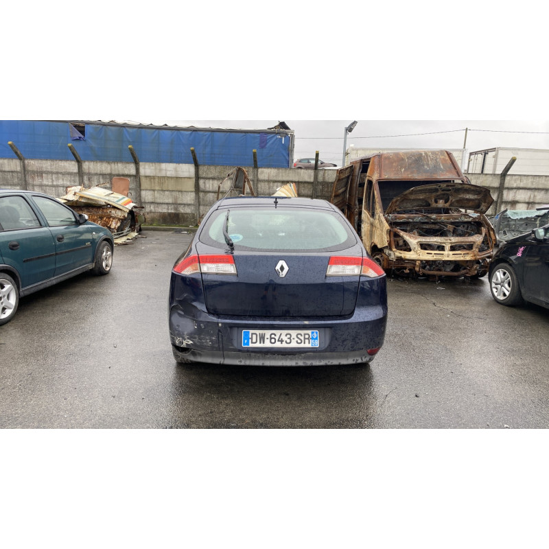 Pompe de direction RENAULT LAGUNA 3 Photo n°9