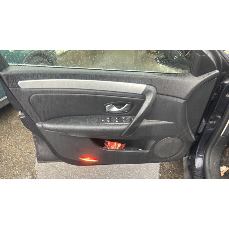 Pompe de direction RENAULT LAGUNA 3 Photo n°18