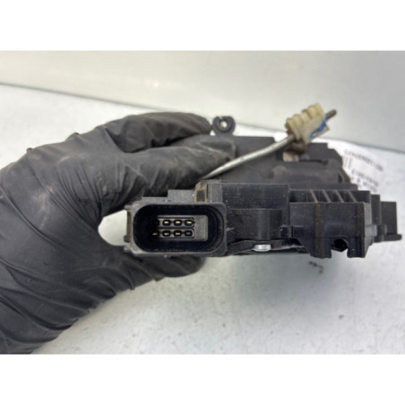 Serrure avant gauche OPEL MERIVA B