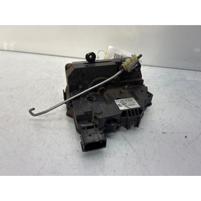 Serrure avant gauche OPEL MERIVA B Photo n°3