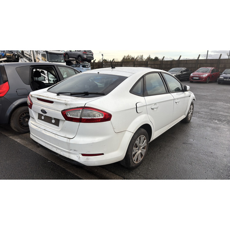 Pompe de direction FORD MONDEO 3 Photo n°8