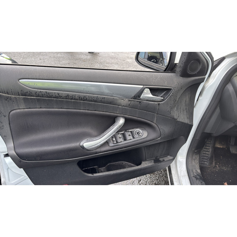 Pompe de direction FORD MONDEO 3 Photo n°15
