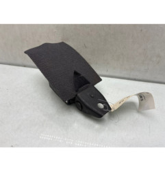Attache ceinture arriere gauche AUDI TT 2