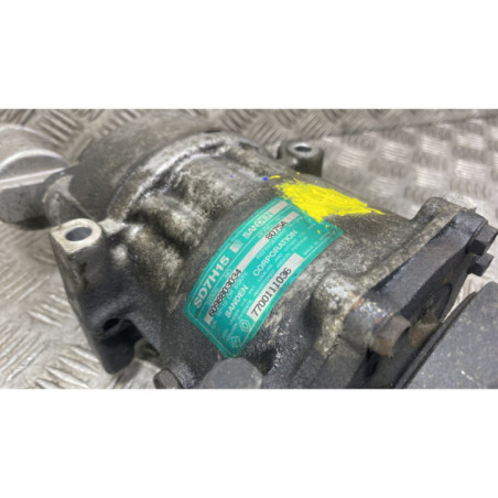 Compresseur clim RENAULT LAGUNA 1