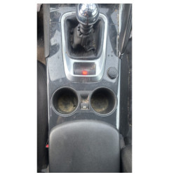 Custode avant gauche (porte) PEUGEOT 3008 1