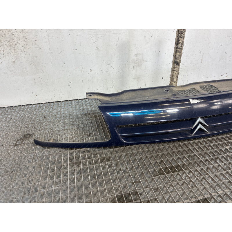 Calandre CITROEN SAXO Photo n°3