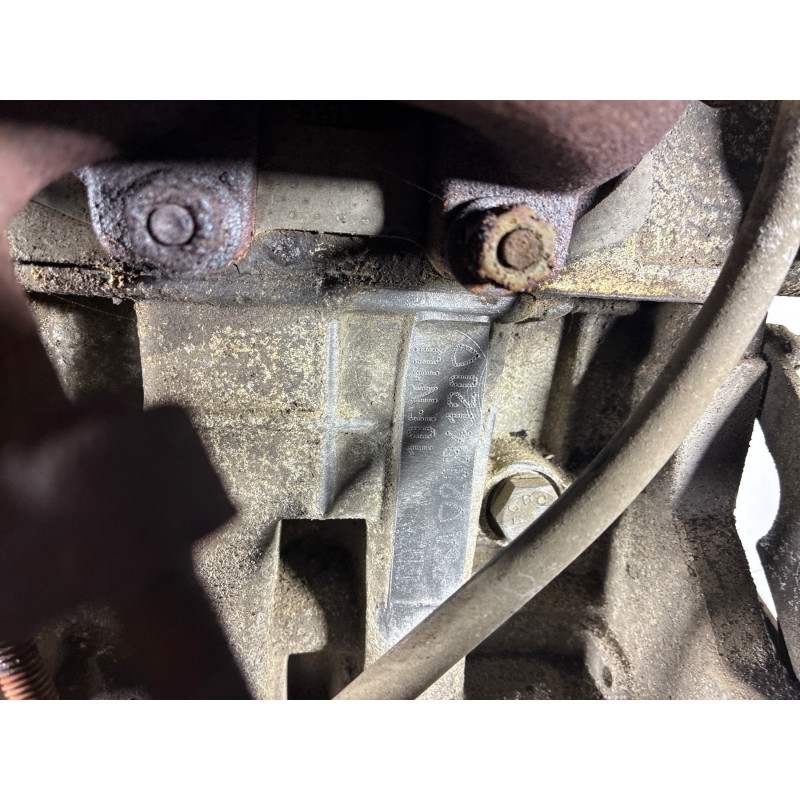 Moteur CITROEN SAXO Photo n°2