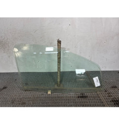 Vitre avant droit PEUGEOT 107