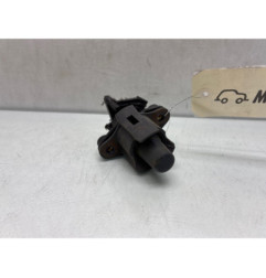 Bouton de coffre PEUGEOT 107