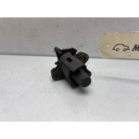 Bouton de coffre PEUGEOT 107