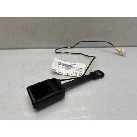 Attache ceinture avant gauche PEUGEOT 307