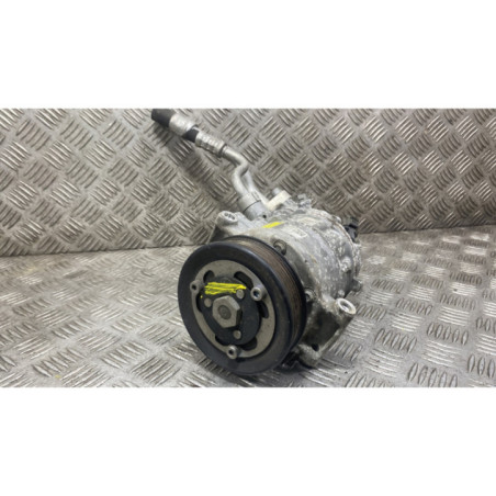 Compresseur clim VOLKSWAGEN GOLF 7 Photo n°1