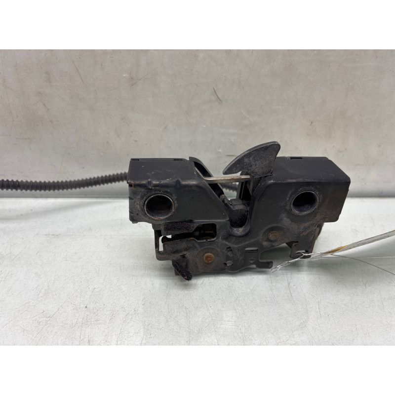 Fermeture de capot VOLKSWAGEN GOLF 7 Photo n°1