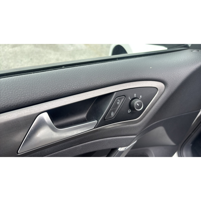 Interrupteur de leve vitre avant droit VOLKSWAGEN GOLF 7 Photo n°17