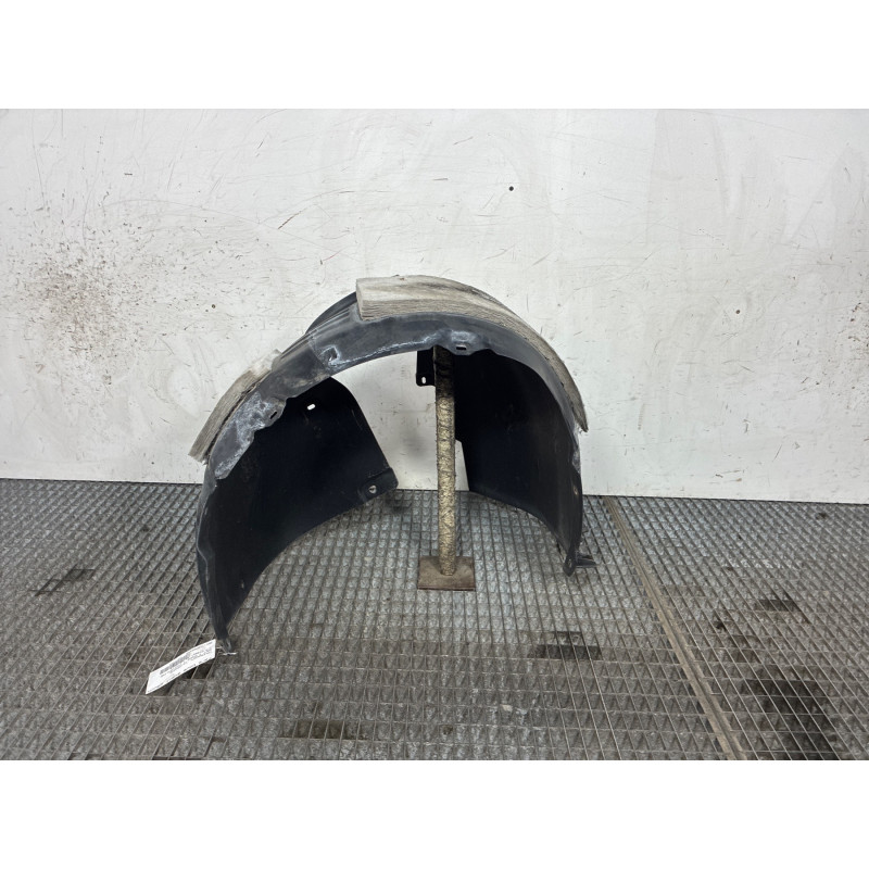 Pare boue avant gauche VOLKSWAGEN GOLF 7 Photo n°2