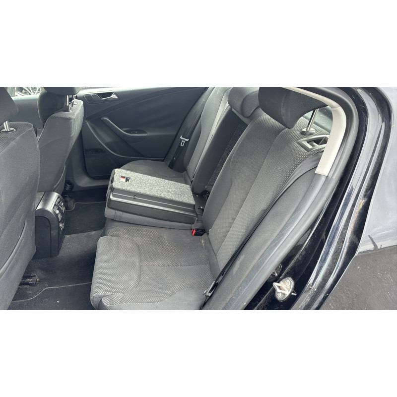 Alternateur VOLKSWAGEN PASSAT 5 Photo n°17