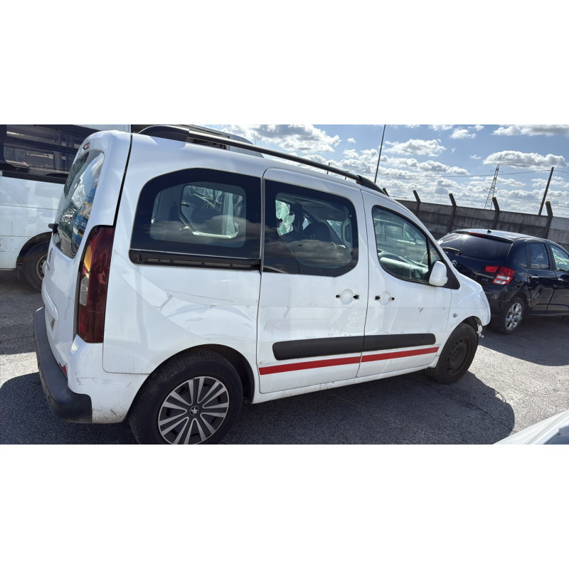 Pompe de direction PEUGEOT PARTNER 2 Photo n°12