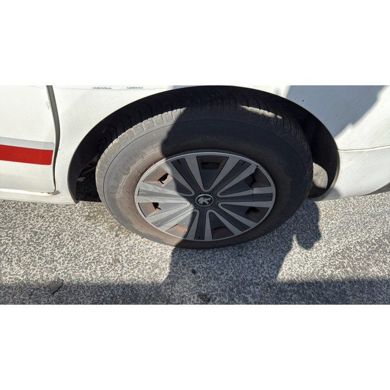 Pompe de direction PEUGEOT PARTNER 2 Photo n°18