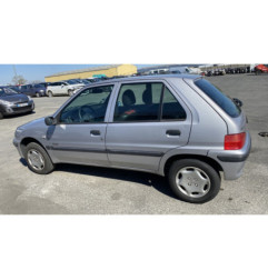 Poignee interieur avant droit PEUGEOT 106