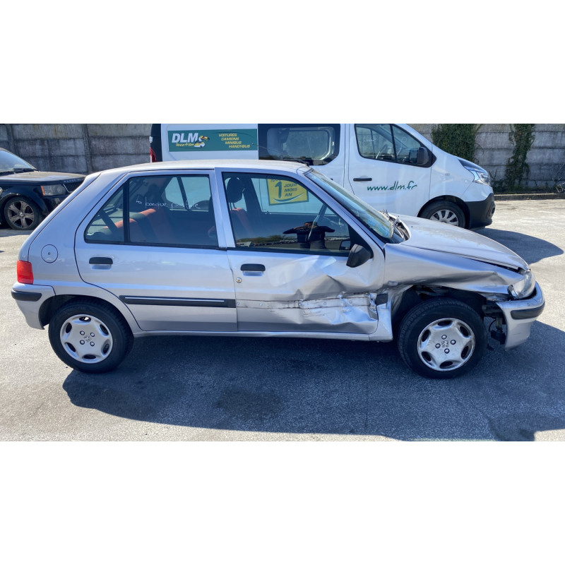 Poignee interieur avant droit PEUGEOT 106 Photo n°11