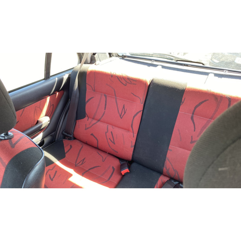 Poignee interieur avant droit PEUGEOT 106 Photo n°16