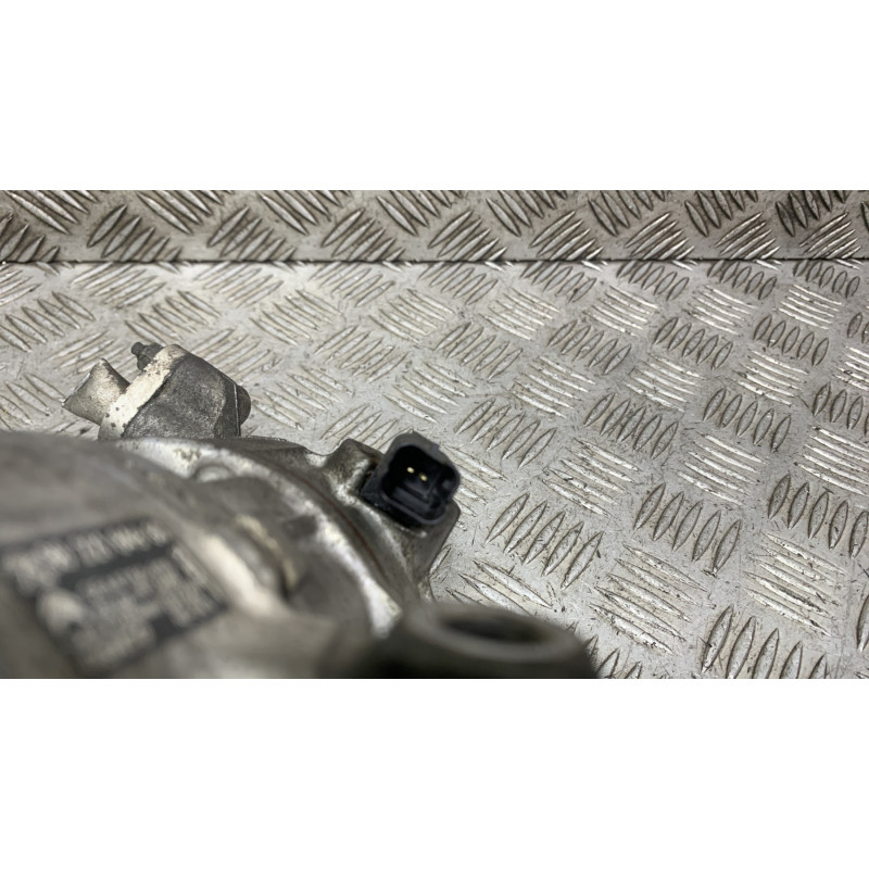 Compresseur clim PEUGEOT 208 1 Photo n°3