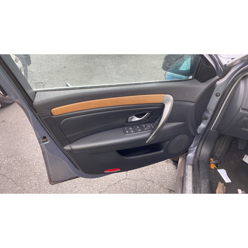 Pompe de direction RENAULT LAGUNA 3 Photo n°13