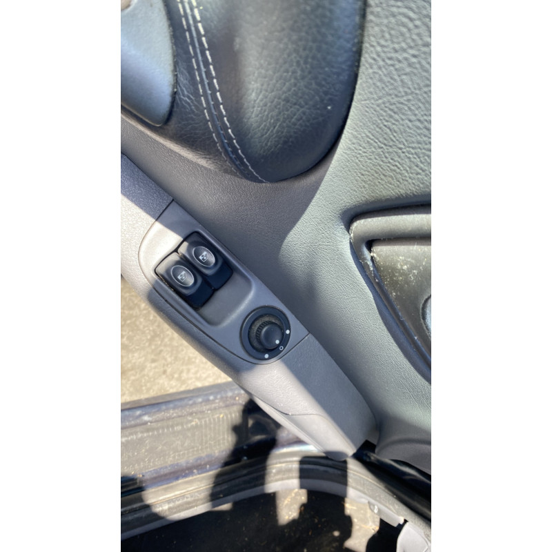 Pompe de direction RENAULT MEGANE 1 Photo n°14