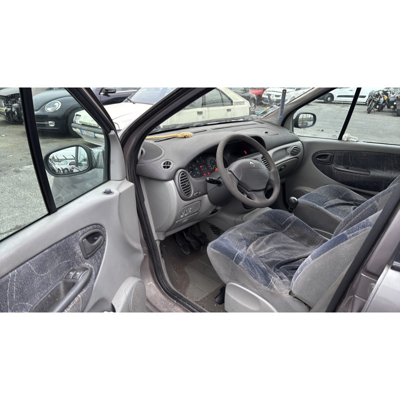 Pompe de direction RENAULT SCENIC 1 Photo n°12