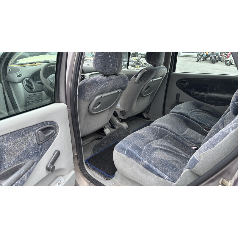 Pompe de direction RENAULT SCENIC 1 Photo n°13