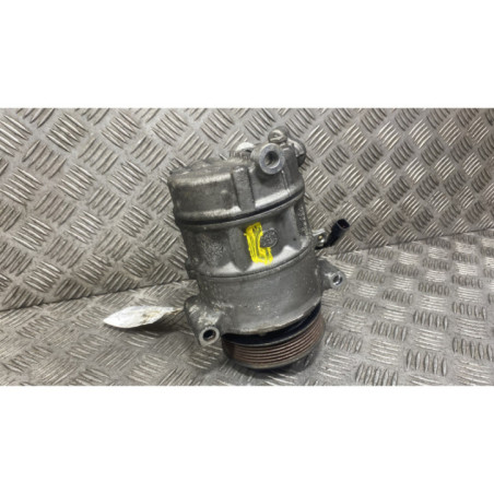 Compresseur clim VOLVO V 40 2 Photo n°1