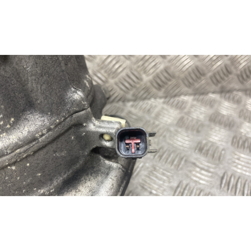 Compresseur clim VOLVO V 40 2 Photo n°2
